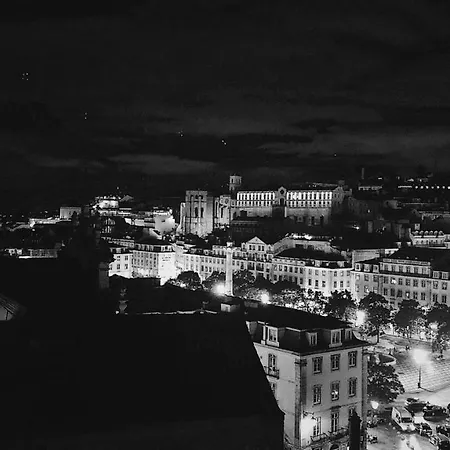17 View In Downtown Old Appartement Lissabon