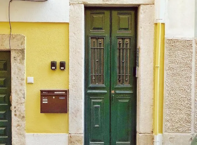 17 View In Downtown Old דירה