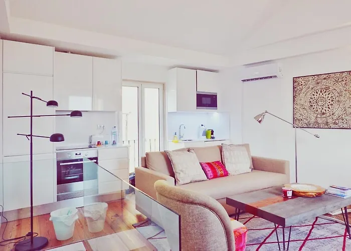 17 View In Downtown Old Apartment *
